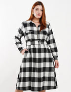 Vestido Midi Flanelado Com Zíper Metal Preto