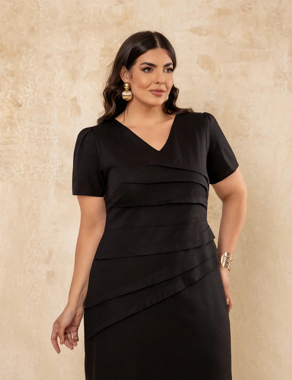 Vestido Midi Com Pregas Preto