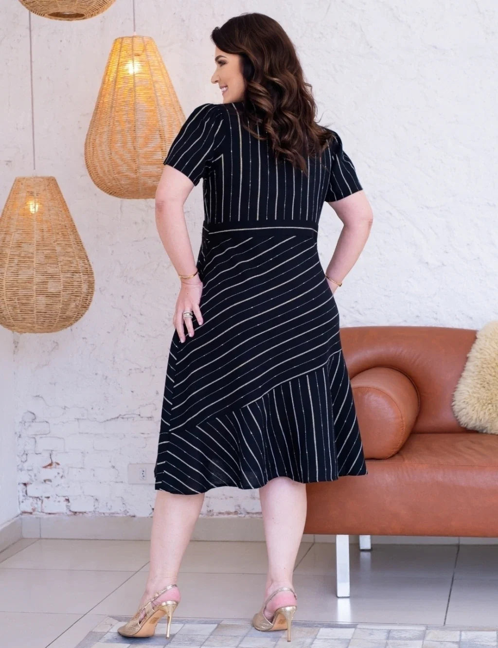 Vestido Midi Decote Com Lurex Preto