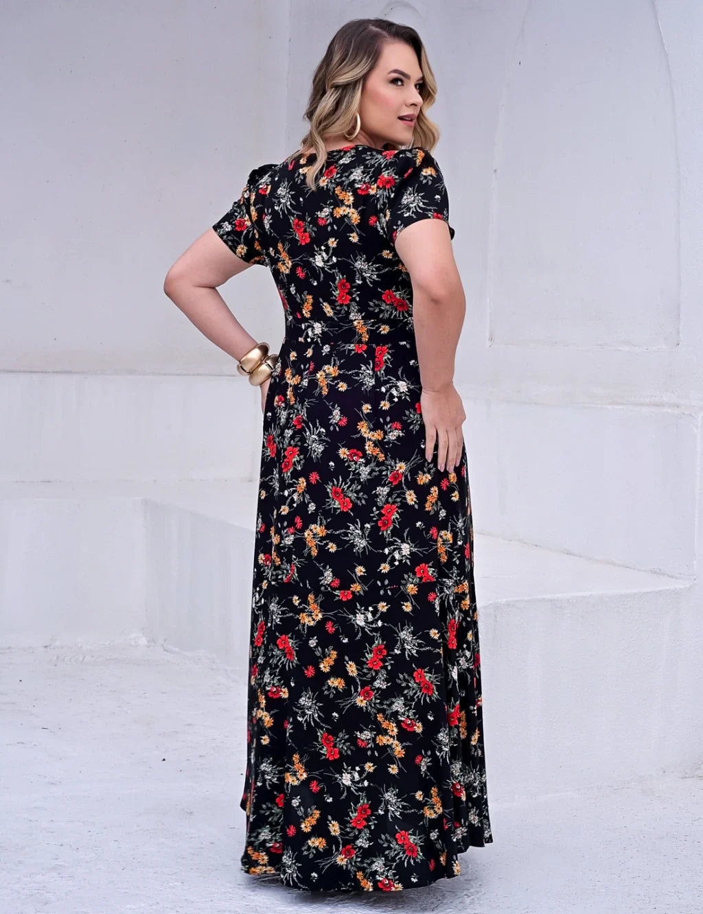 Vestido longo Estampado Floral Preto