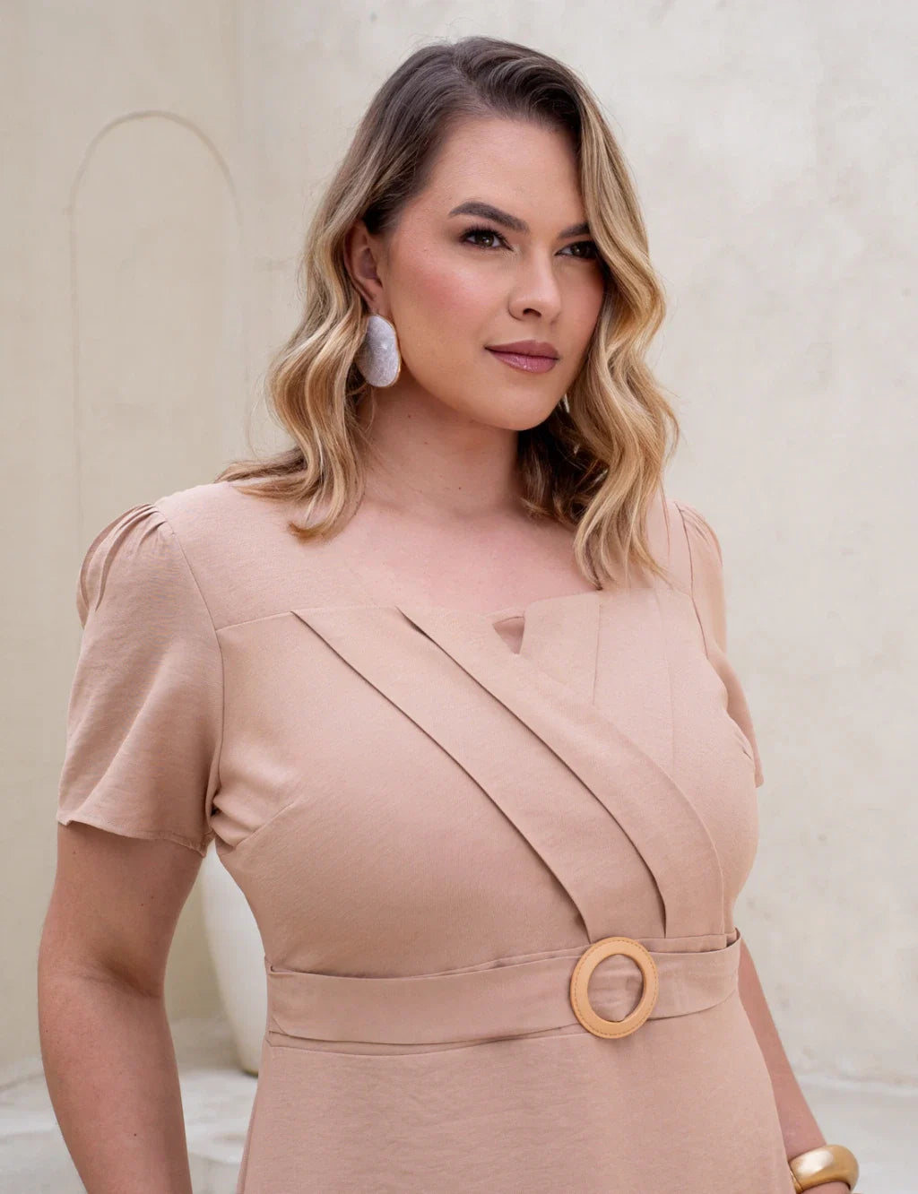 Vestido Midi Cintura Com Fivela Bege