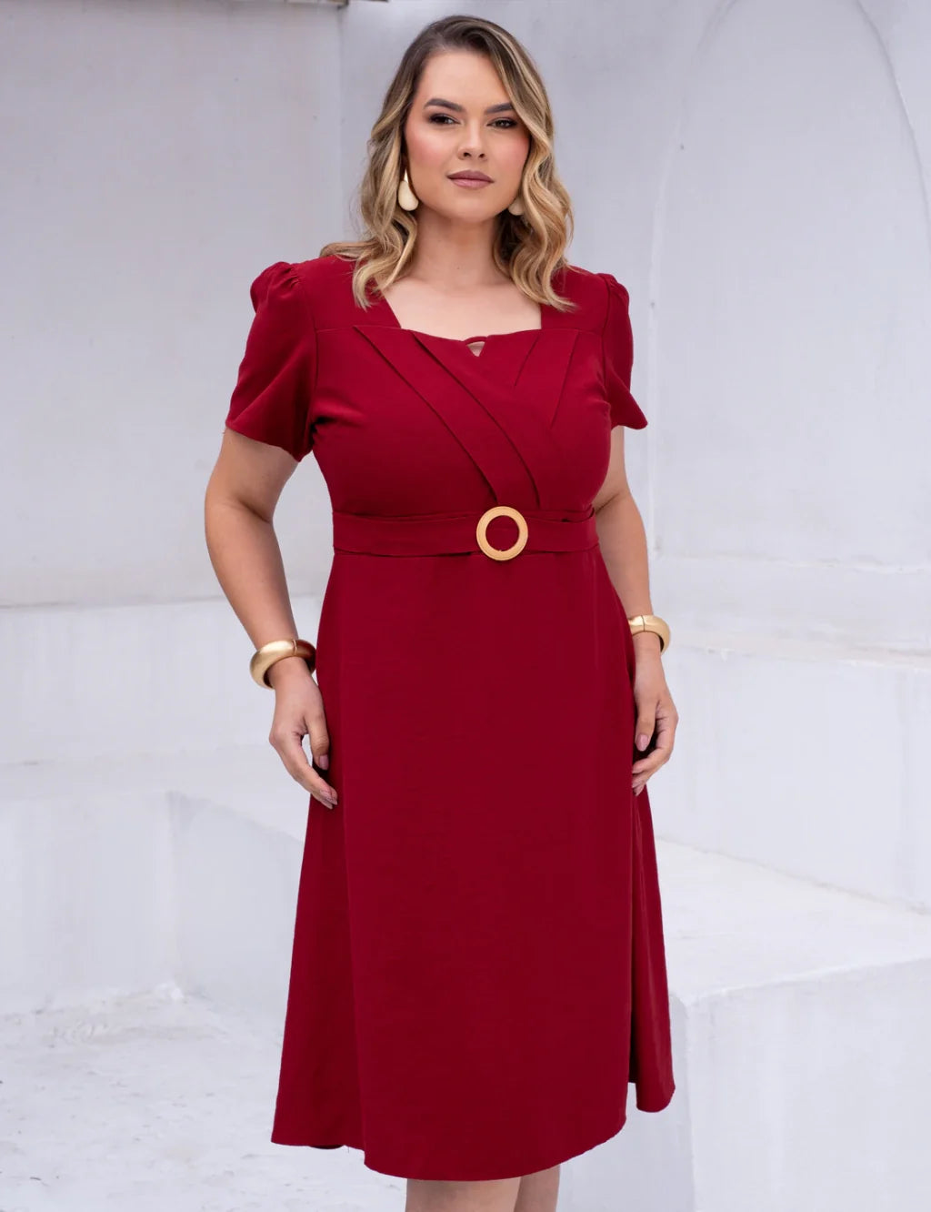 Vestido Midi Cintura Com Fivela Vinho