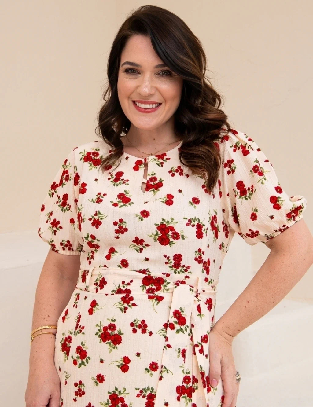 Vestido Midi Frisse Floral Bege